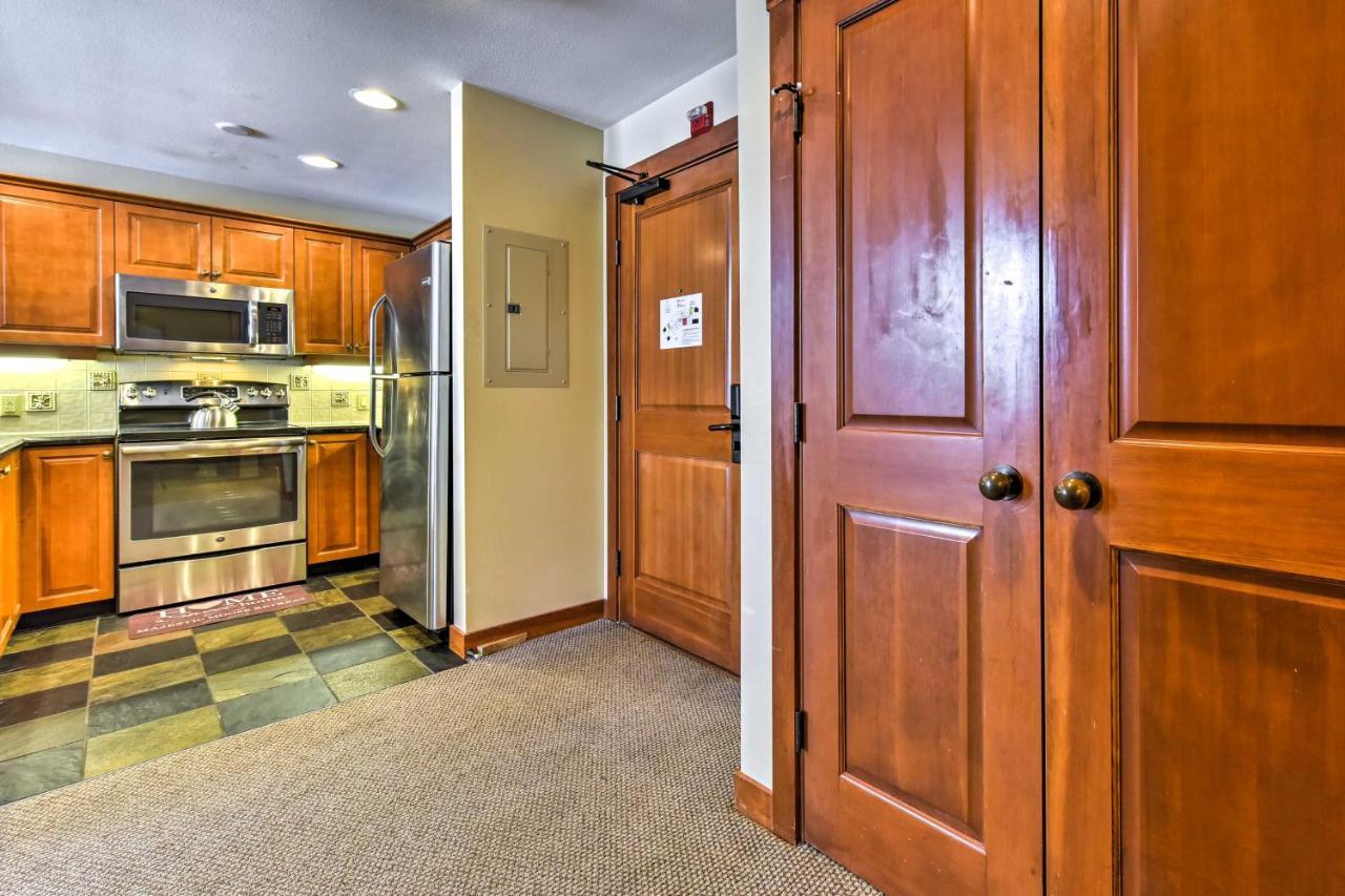 Ski-In And Ski-Out Solitude Resort Condo With Mtn Views! Bagian luar foto